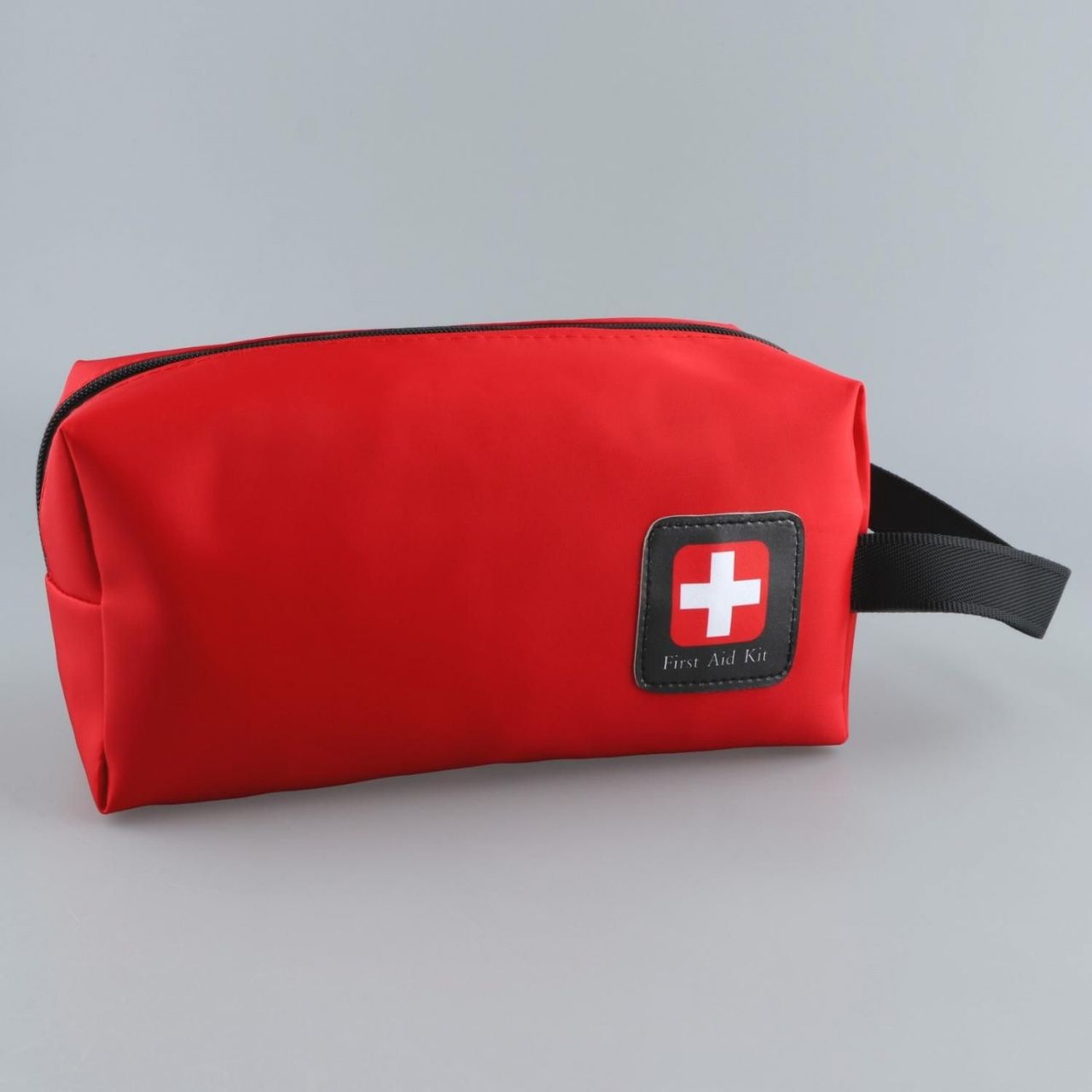 Аптечка дорожная First aid kid, 23,5х10х11,5 см, красный   9424433