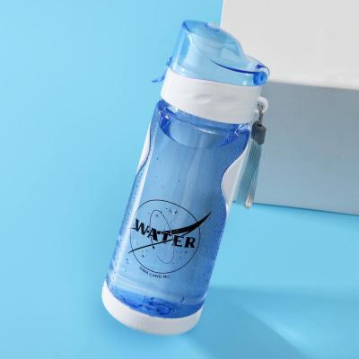 Бутылка для воды "Water", 700 мл   52...