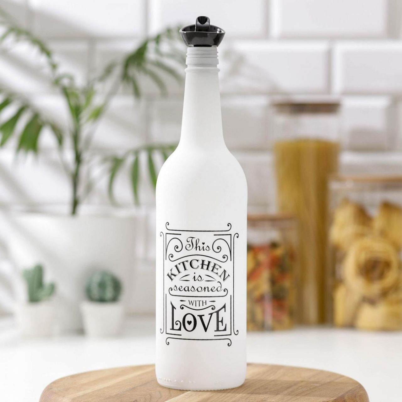 Бутыль для соуса и масла "Любовь на кухне" 750 мм, цвет белый   6302655