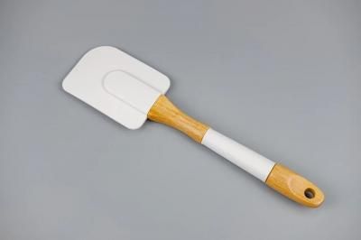 Силиконовая лопатка для кухни с бамбуковой ручк...
