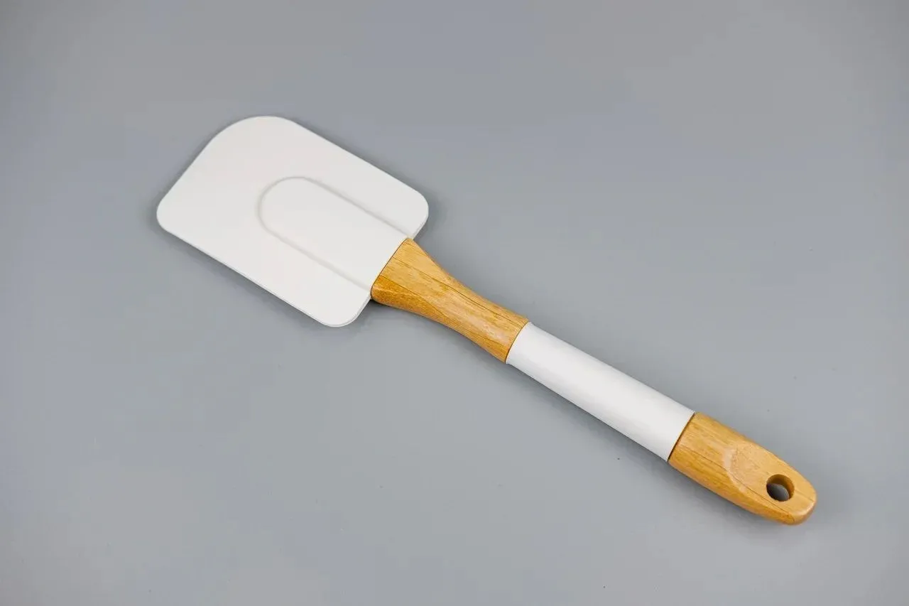 Силиконовая лопатка для кухни с бамбуковой ручкой, серия Уют SK-3310B