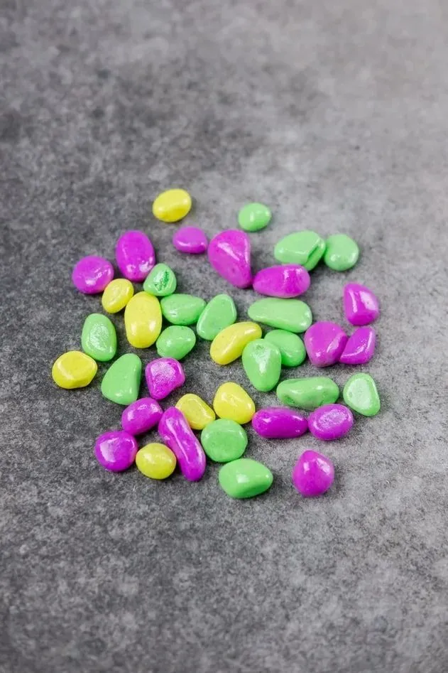 Галька для декора и аквариума, яркие цвета микс BK-200-6