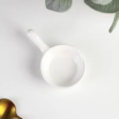 #Соусник с ручкой "Классика" 10х6х2,5...