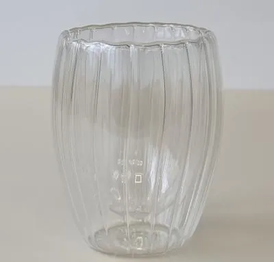 #Стакан рифленный из жаропрочного стекла с двой...