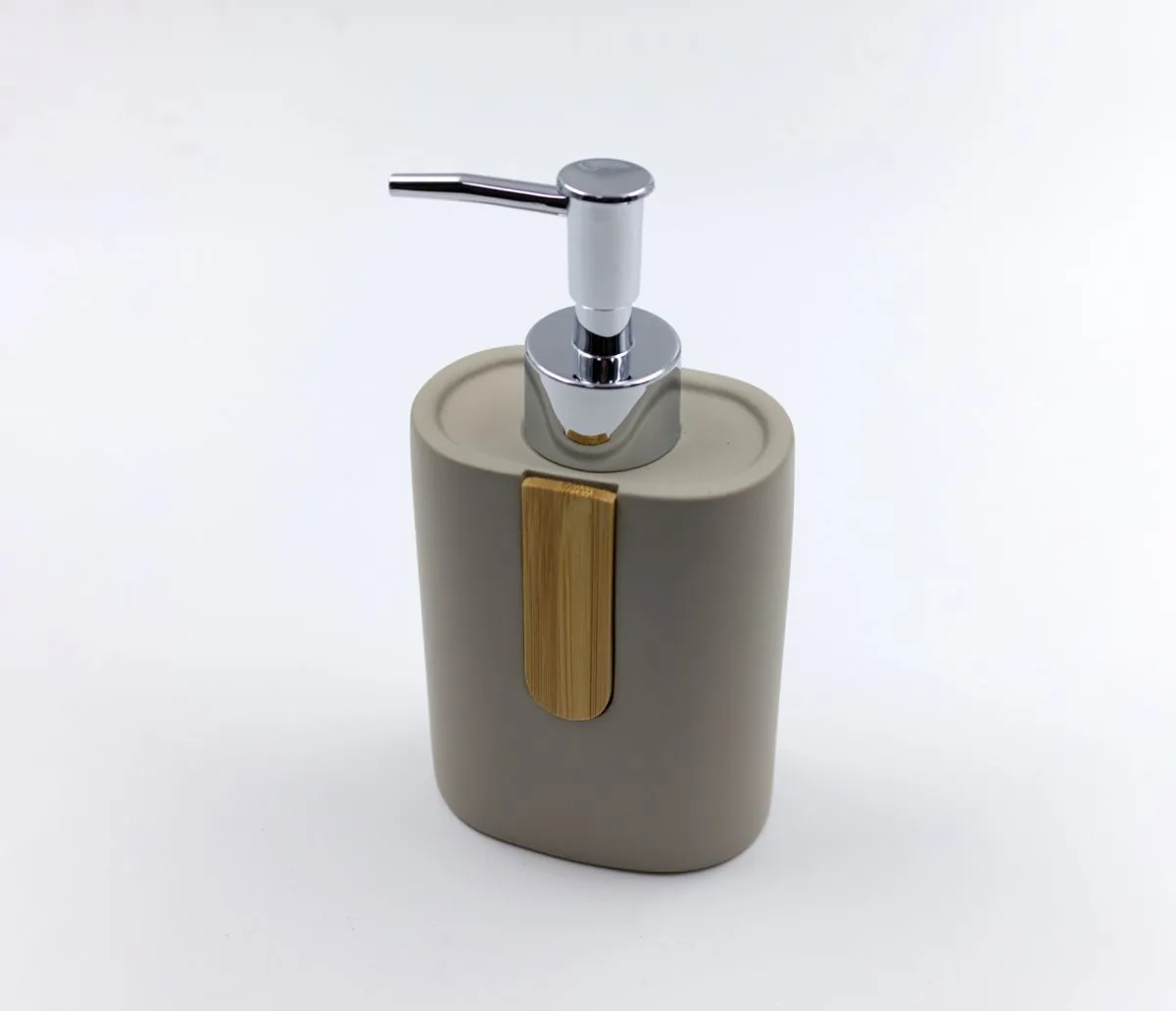 Диспенсер цемент с бамбуковым декором