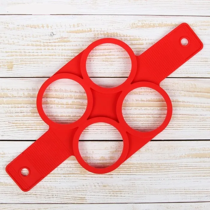 Форма для яичницы и блинов, 4 ячейки, "Круги" 35х16,5х1,5 см, цвета МИКС   2582016